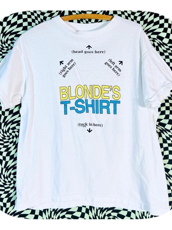 Vintage Tops - Vintage 90s Blonde's T-Shirt - White w directions on how to wear print sz M